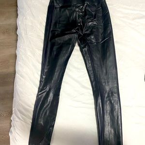 Wilfred Free Fake leather pants